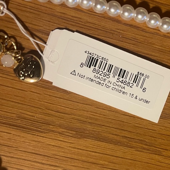 Betsy Johnson Gold Tone Faux Pearl Bake Shop Charm Necklace & Croissant earrings - Picture 4 of 7